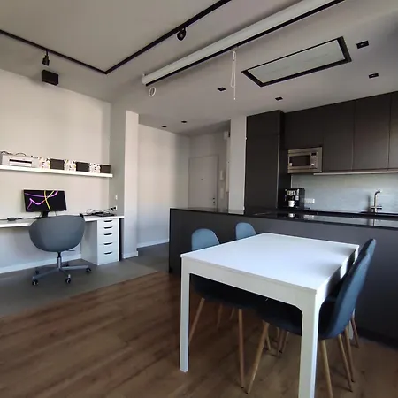 Urban Jungle Retreat Apartment Berlin