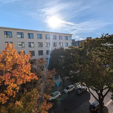 Urban Jungle Retreat