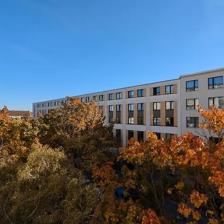 Urban Jungle Retreat アパート *